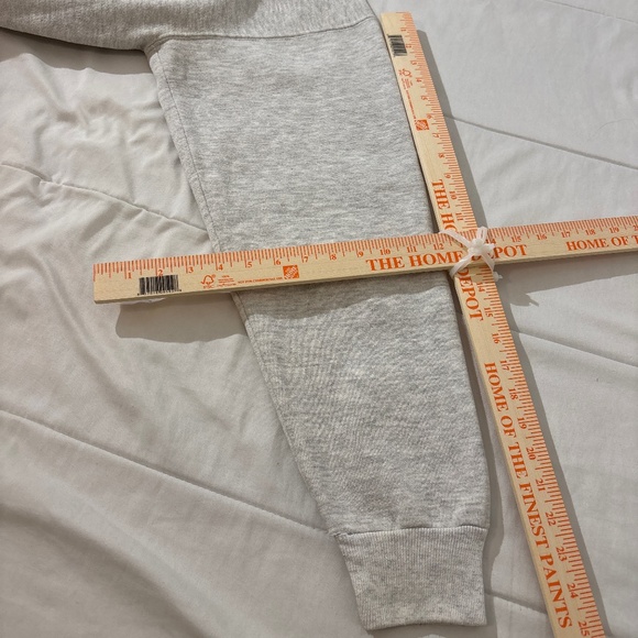 Vintage Olympics USA JCPenney’s Grey Crewneck Sweatshirt - Picture 7 of 7